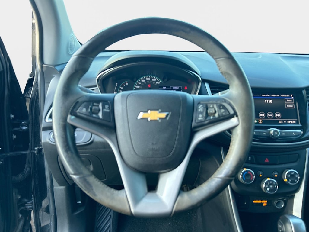 Thumbnail: 2020 Chevrolet Trax - 8