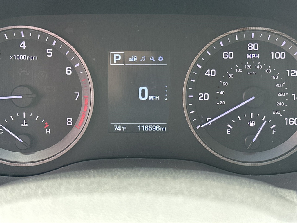 Thumbnail: 2016 Hyundai Tucson - 13