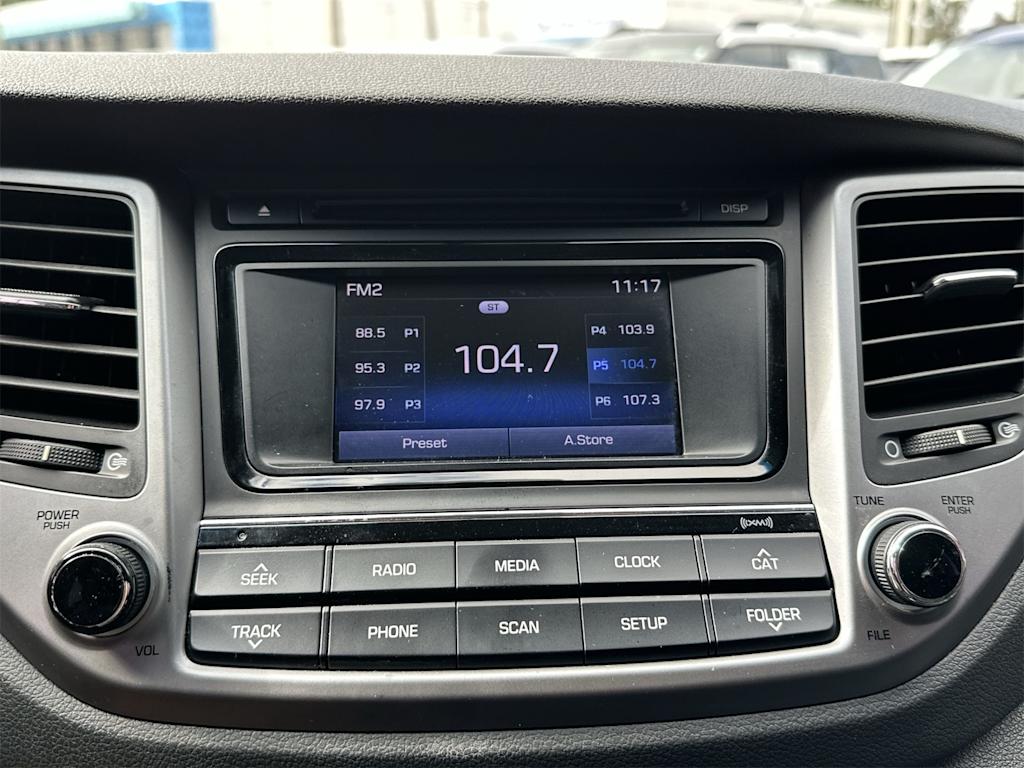 Thumbnail: 2016 Hyundai Tucson - 11