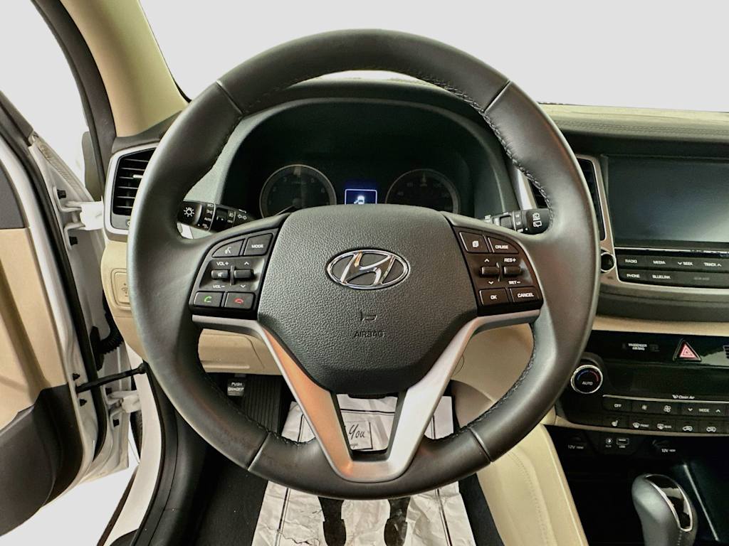Thumbnail: 2017 Hyundai Tucson - 15