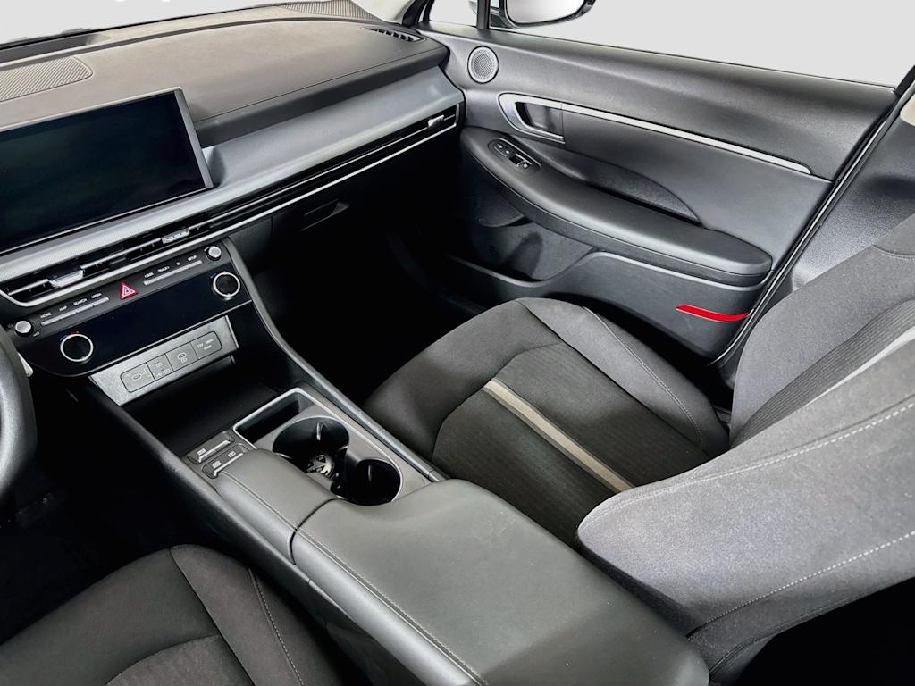 Thumbnail: 2025 Hyundai Sonata - 12