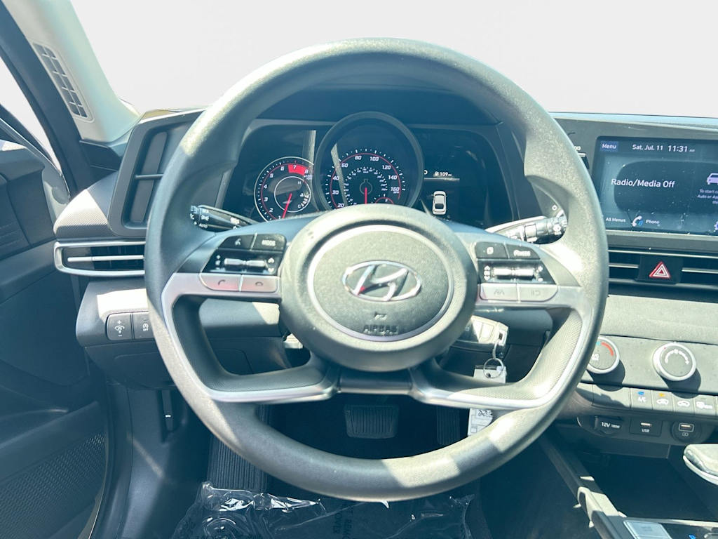 Thumbnail: 2021 Hyundai Elantra - 7