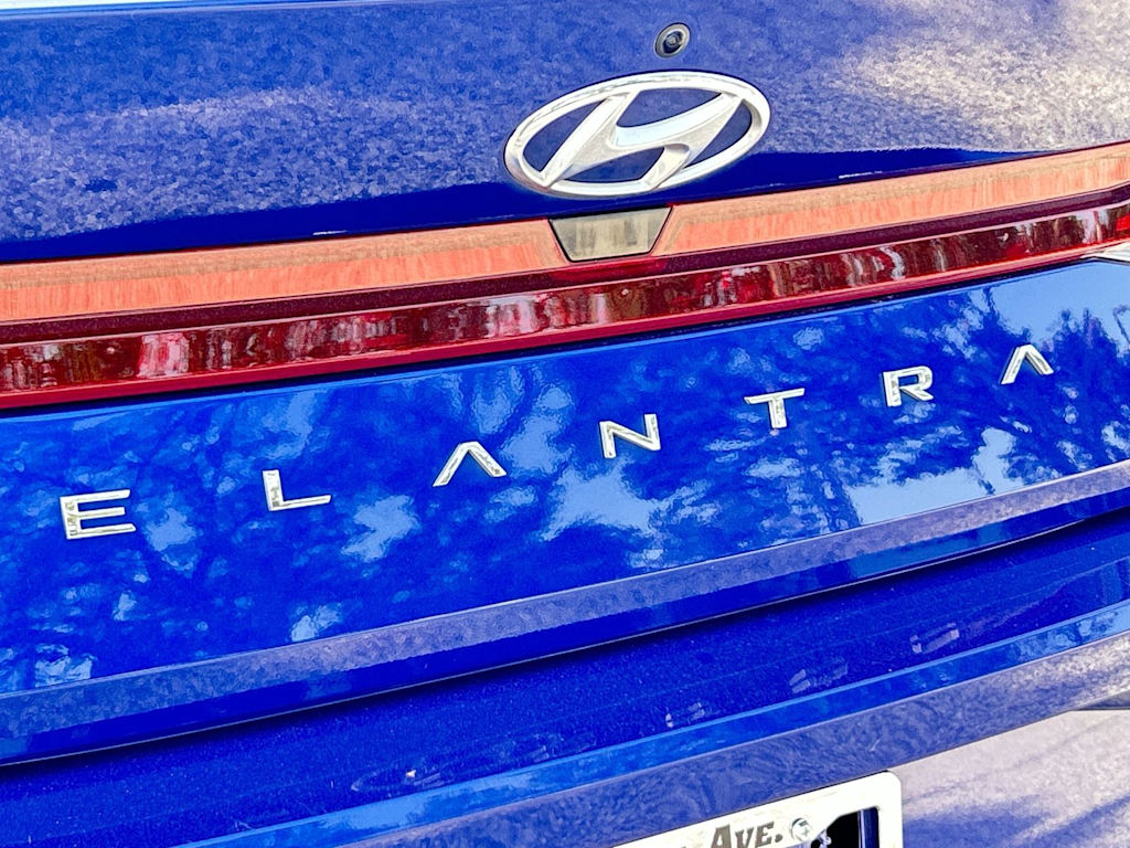 Thumbnail: 2023 Hyundai Elantra - 6