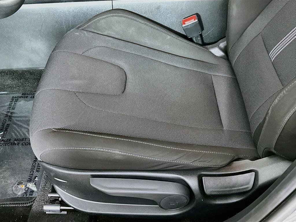 Thumbnail: 2025 Hyundai Elantra - 29