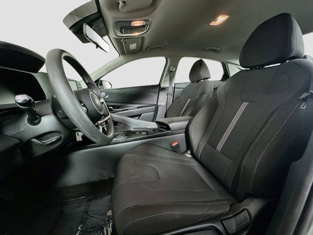 Thumbnail: 2025 Hyundai Elantra - 9