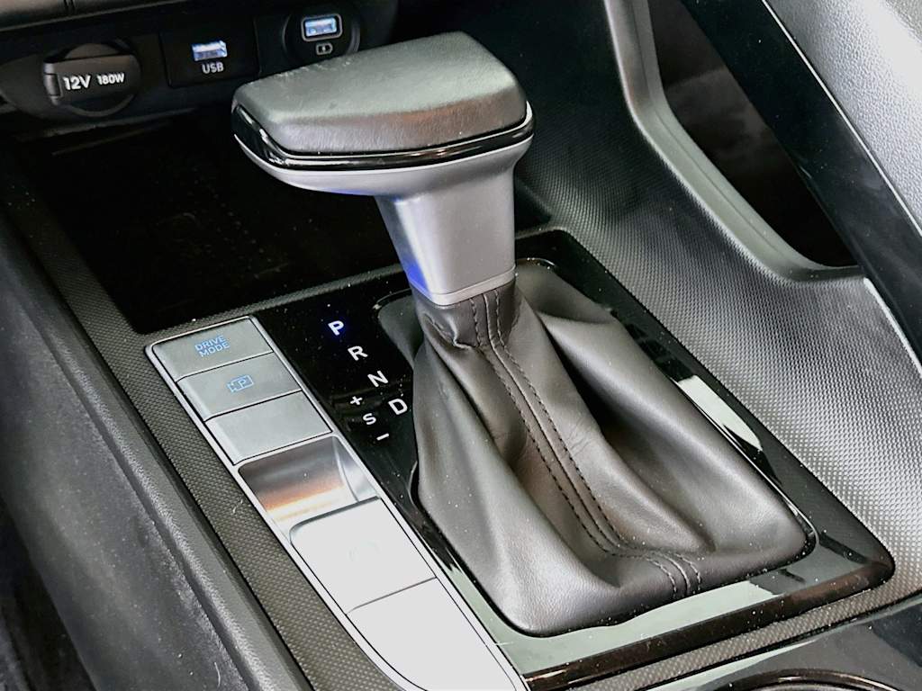 Thumbnail: 2023 Hyundai Elantra - 16