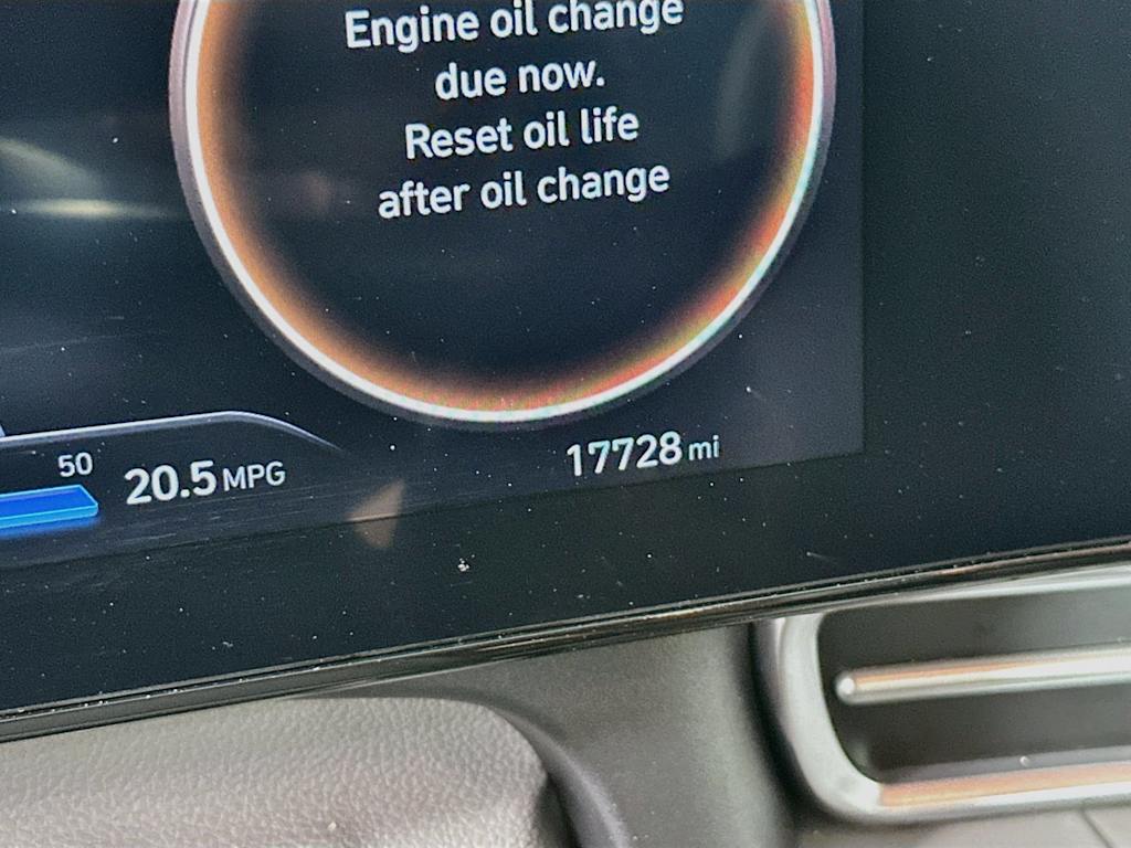 Thumbnail: 2023 Hyundai Elantra - 17