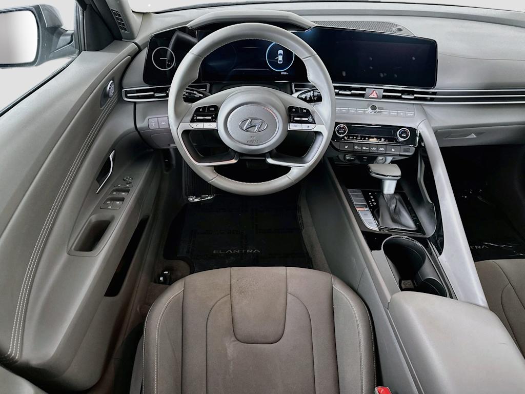 Thumbnail: 2023 Hyundai Elantra - 9