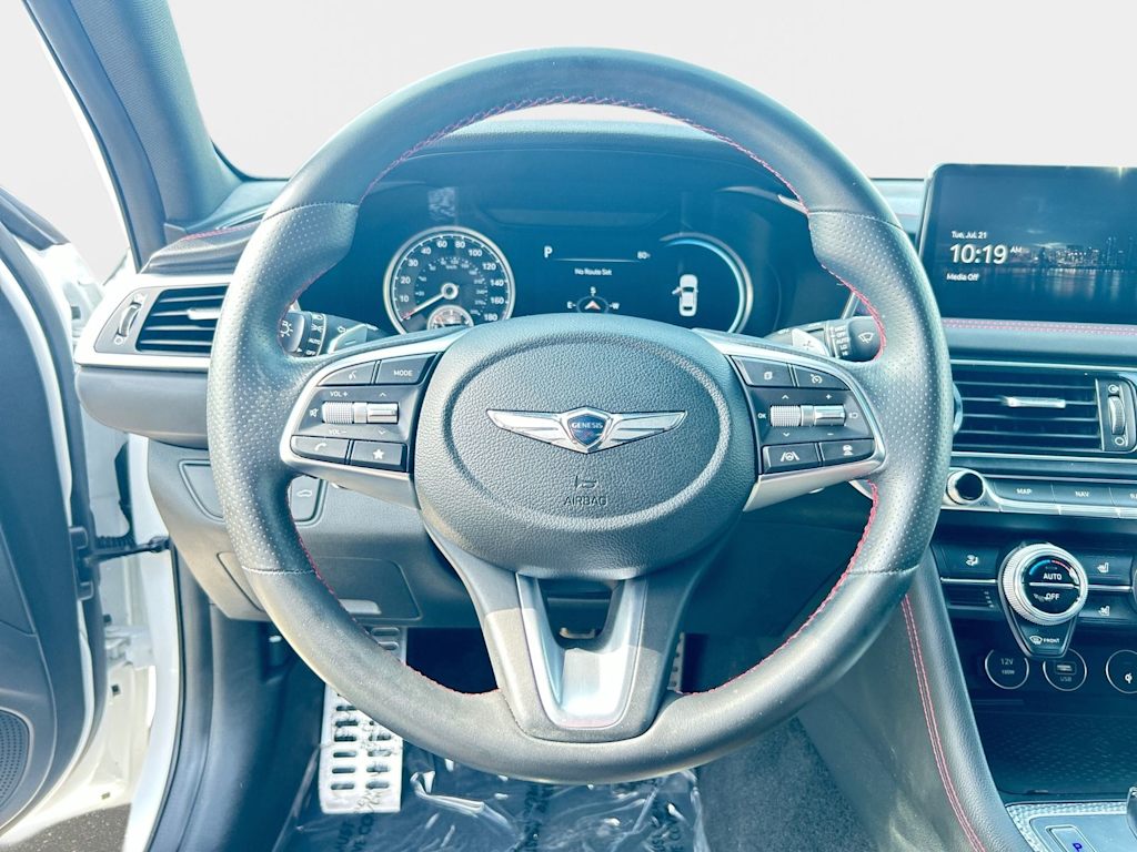 Thumbnail: 2022 Genesis G70 - 8
