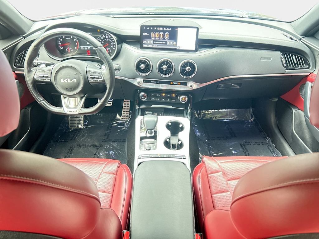 Thumbnail: 2023 Kia Stinger - 2