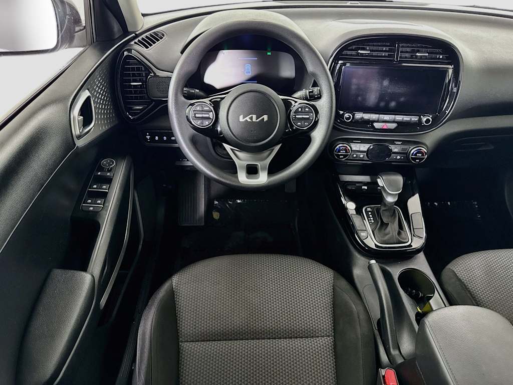Thumbnail: 2023 Kia Soul - 9
