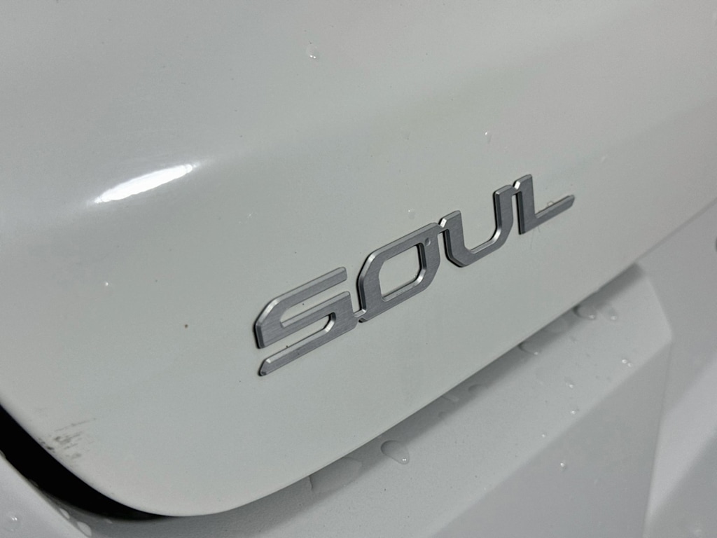 Thumbnail: 2023 Kia Soul - 6