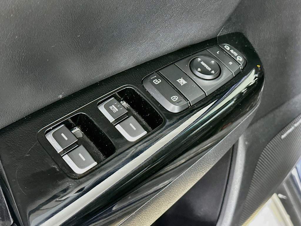 Thumbnail: 2021 Kia Sportage - 30