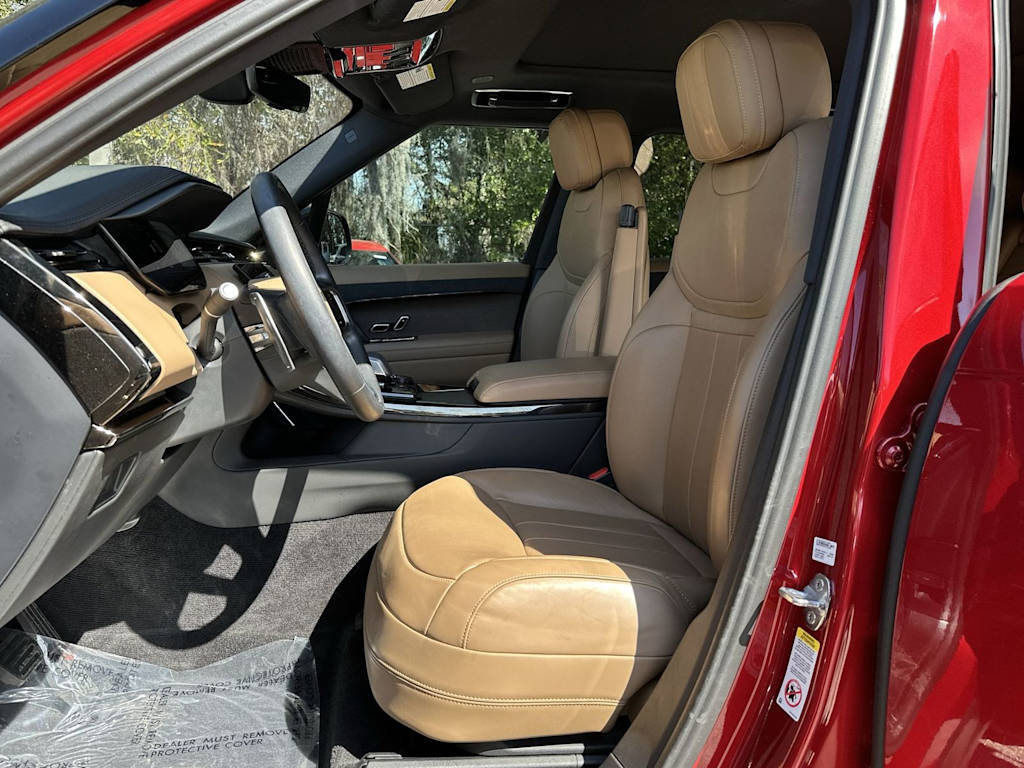 Thumbnail: 2023 Land Rover Range Rover Sport - 10