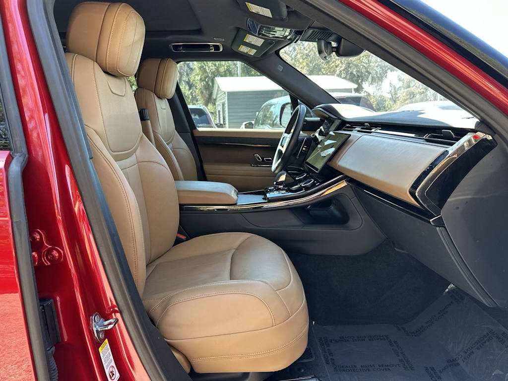 Thumbnail: 2023 Land Rover Range Rover Sport - 11