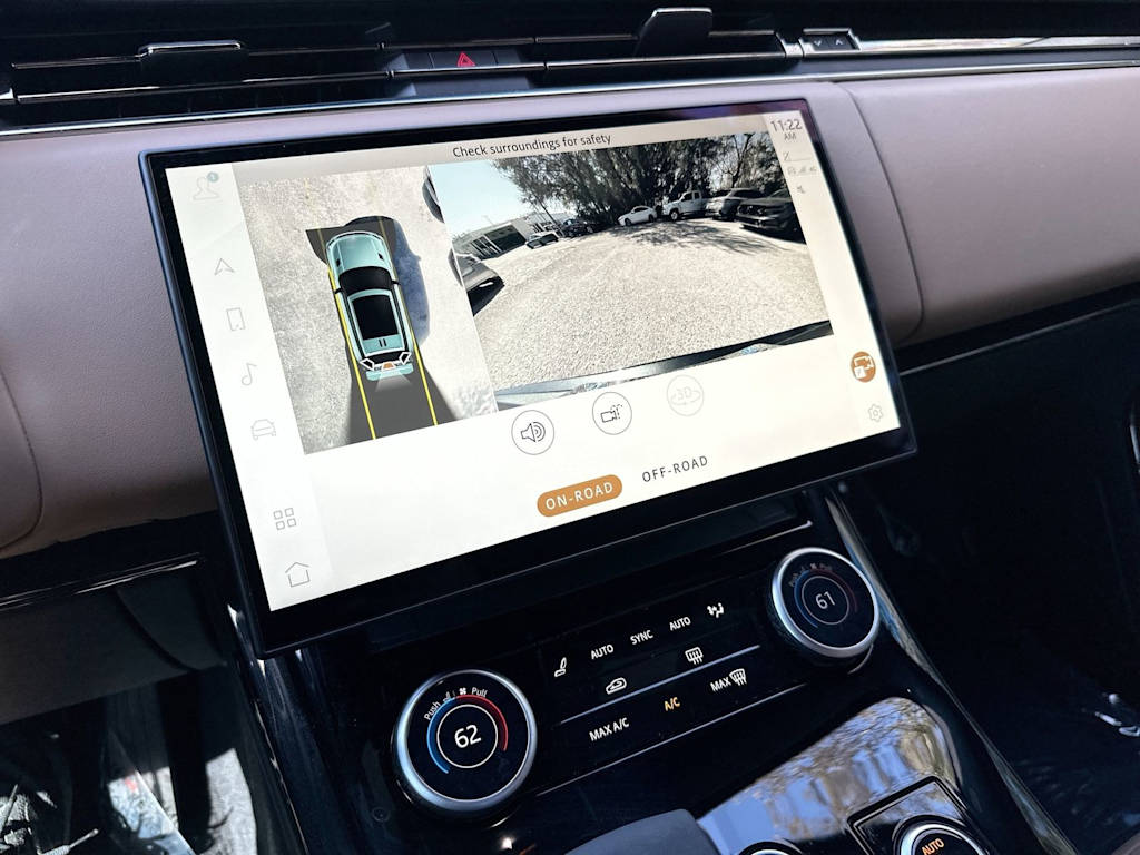 Thumbnail: 2023 Land Rover Range Rover Sport - 20