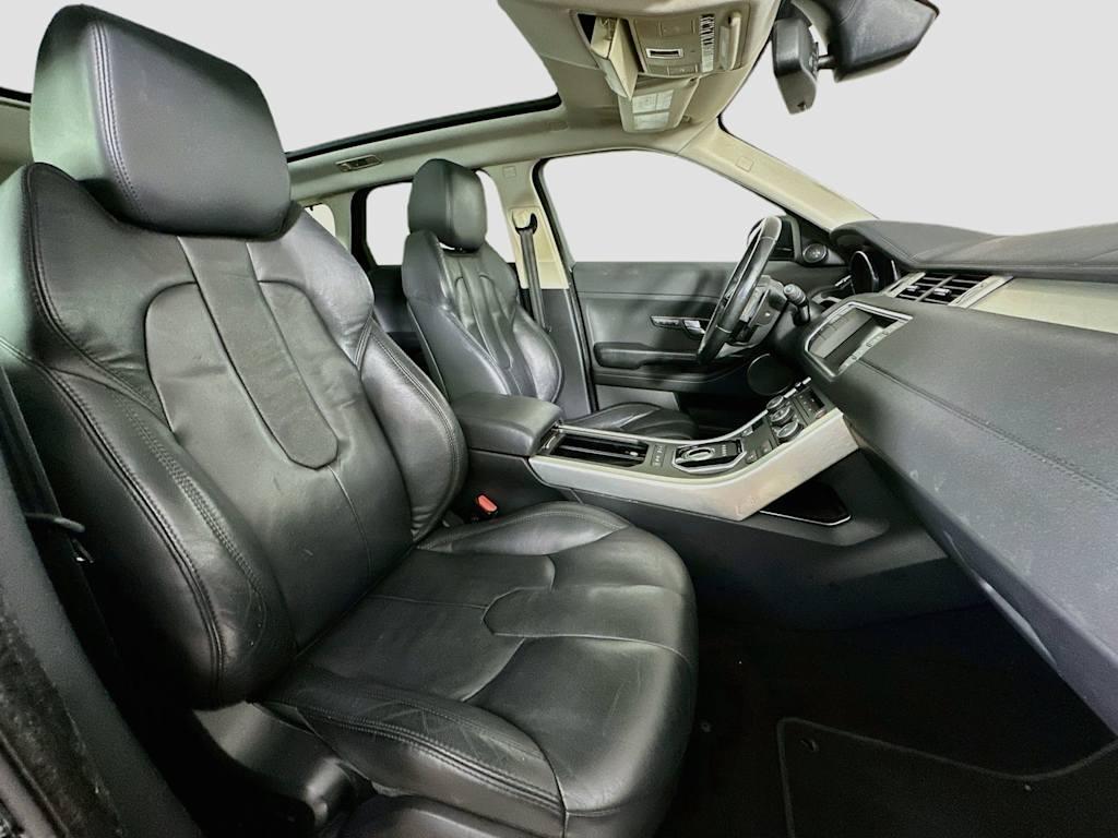 Thumbnail: 2015 Land Rover Range Rover Evoque - 11