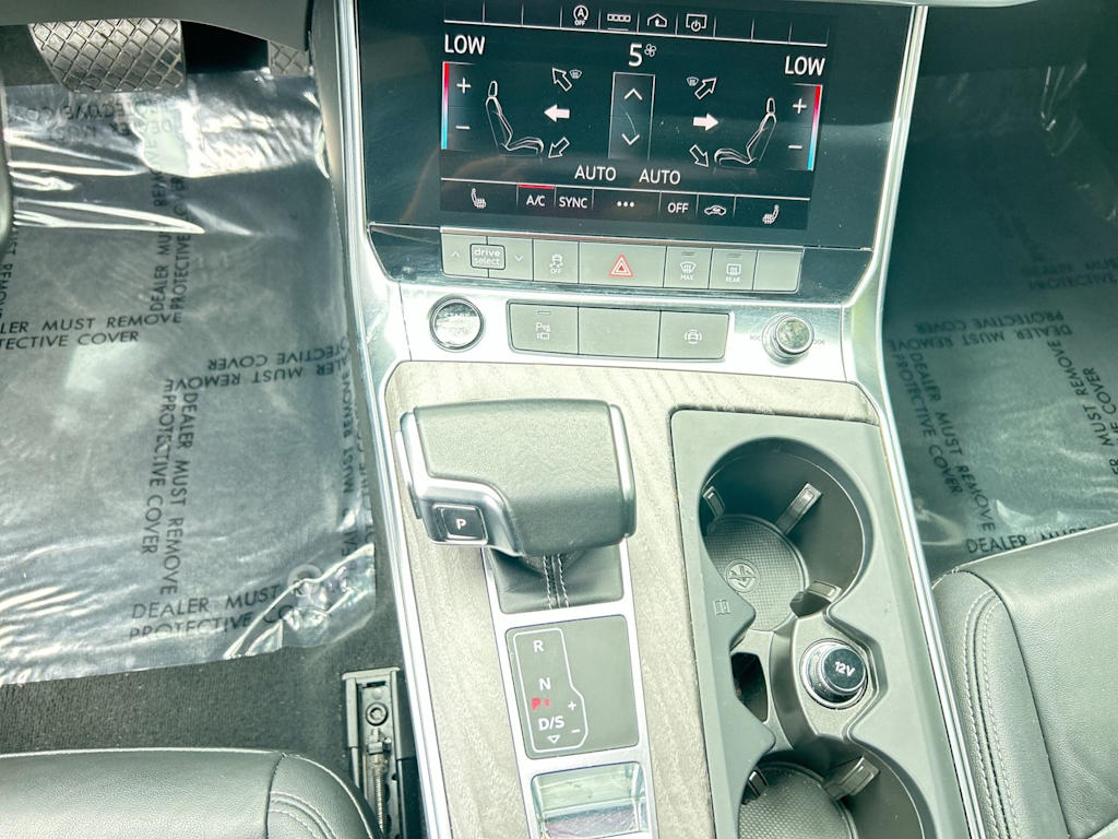 Thumbnail: 2024 Audi A6 - 13