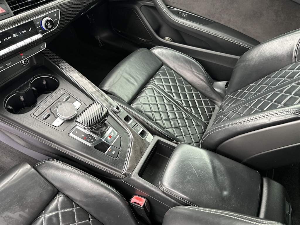 Thumbnail: 2018 Audi S5 - 18