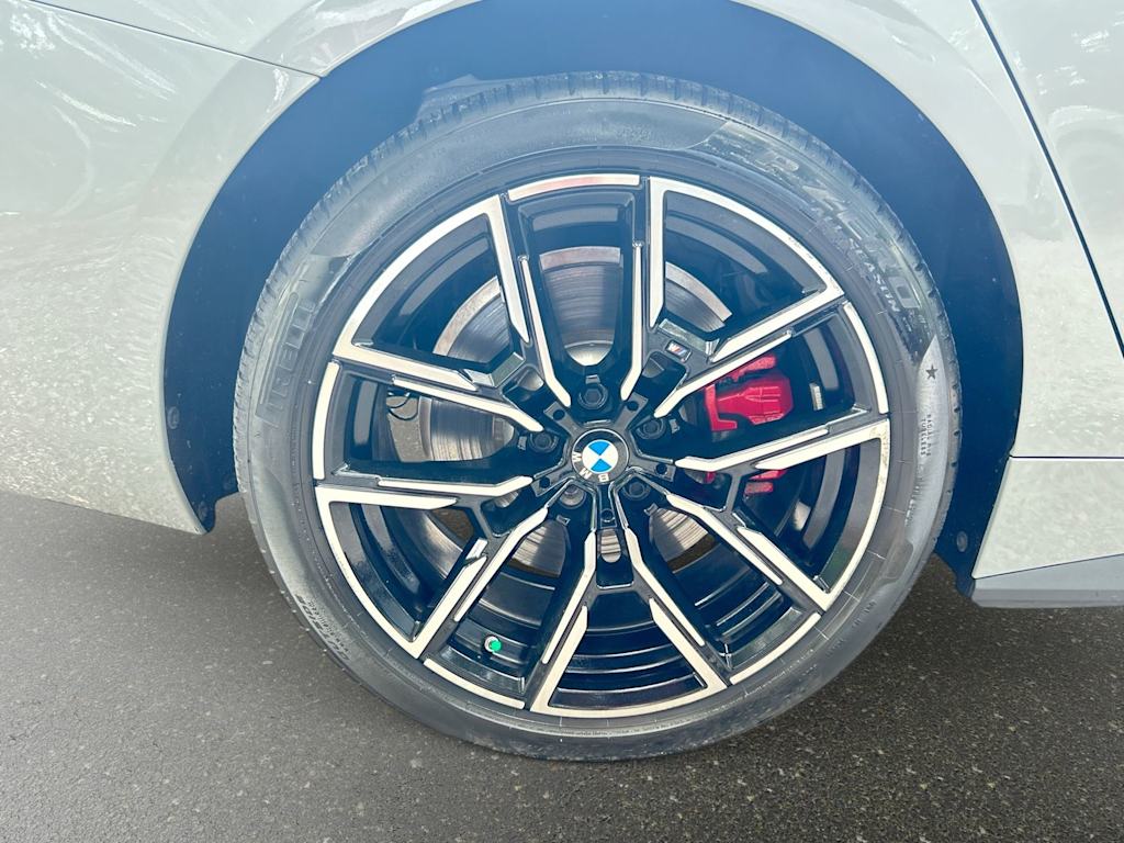 Thumbnail: 2025 BMW i4 - 7