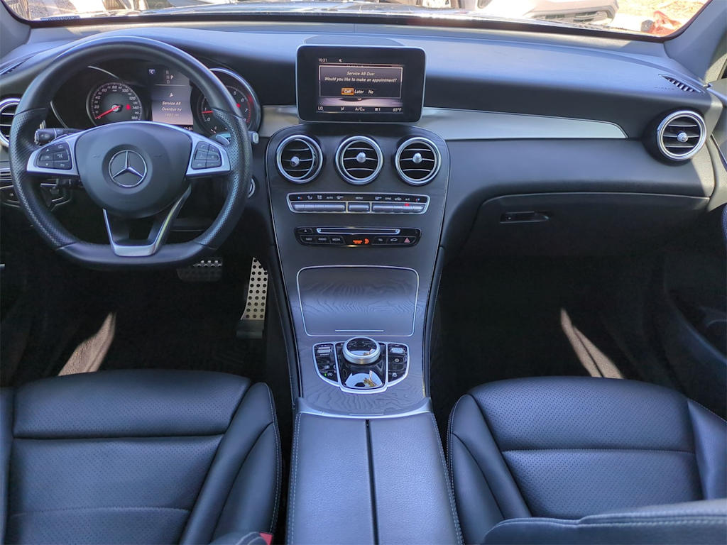 2019 Mercedes-Benz GLC 300 2