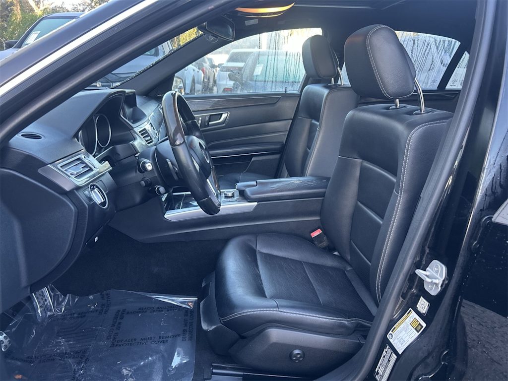 Thumbnail: 2016 Mercedes-Benz E-Class - 11