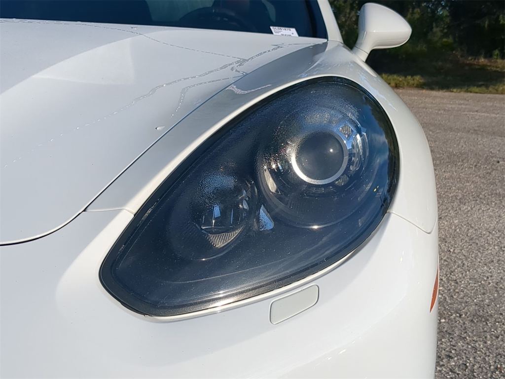 Thumbnail: 2016 Porsche Panamera - 17