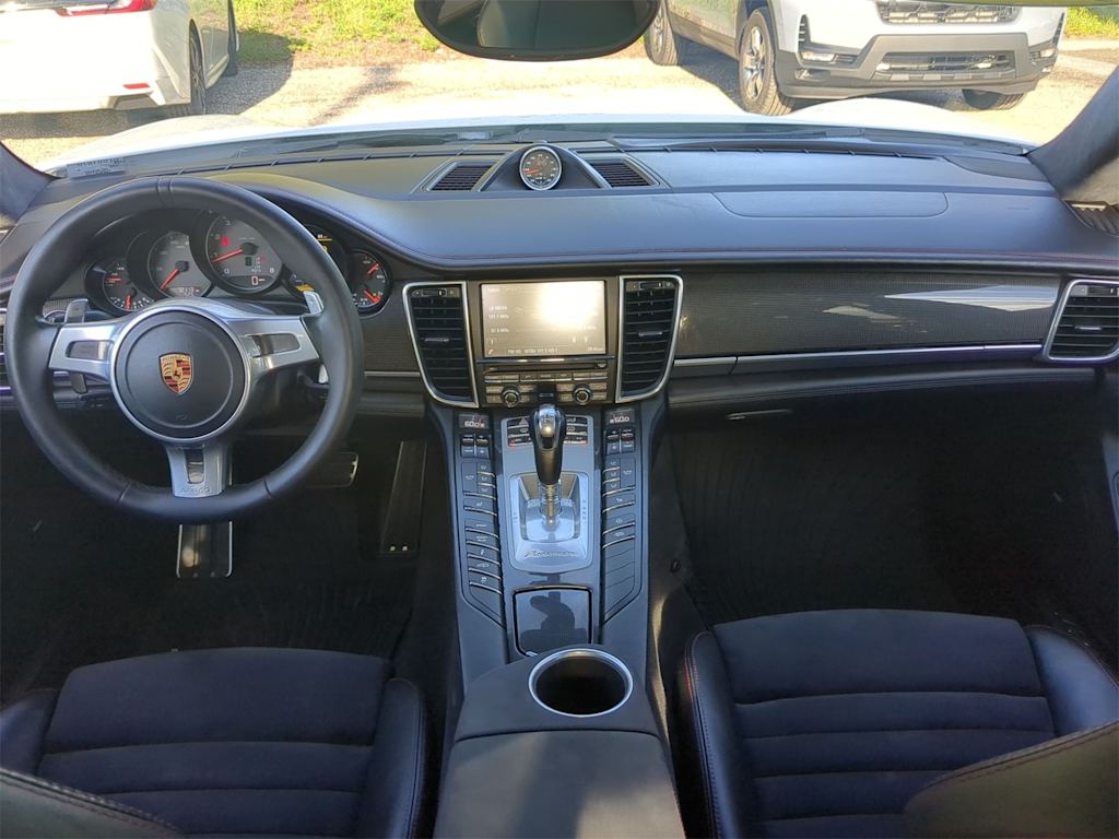 Thumbnail: 2016 Porsche Panamera - 2