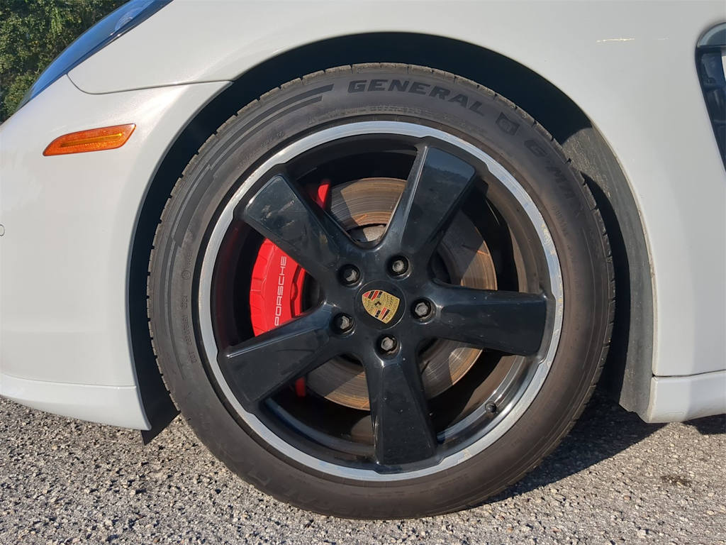 Thumbnail: 2016 Porsche Panamera - 7