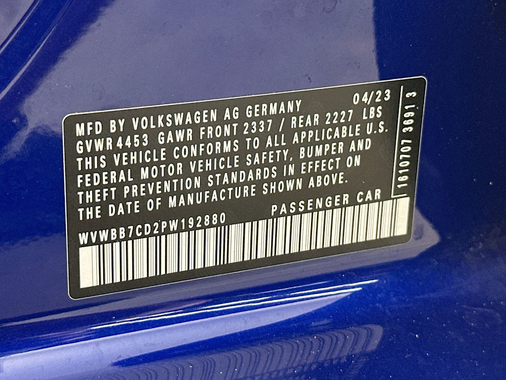Thumbnail: 2023 Volkswagen Golf - 21