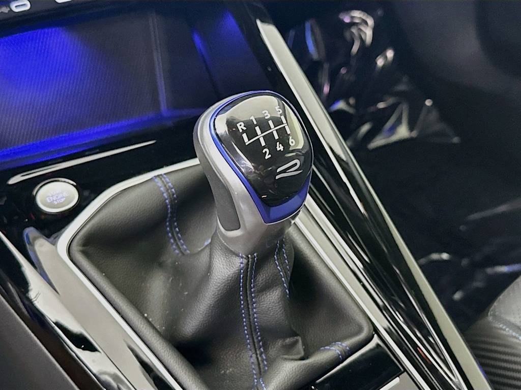Thumbnail: 2023 Volkswagen Golf - 17