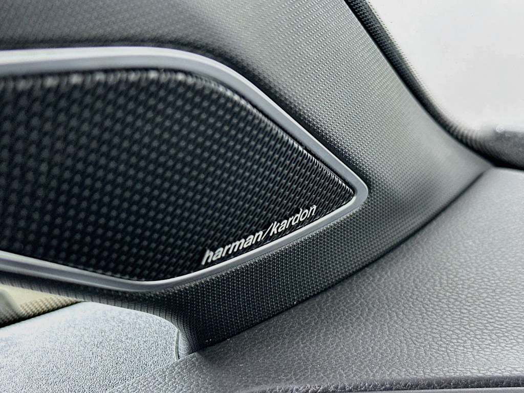 Thumbnail: 2023 Volkswagen Golf - 30