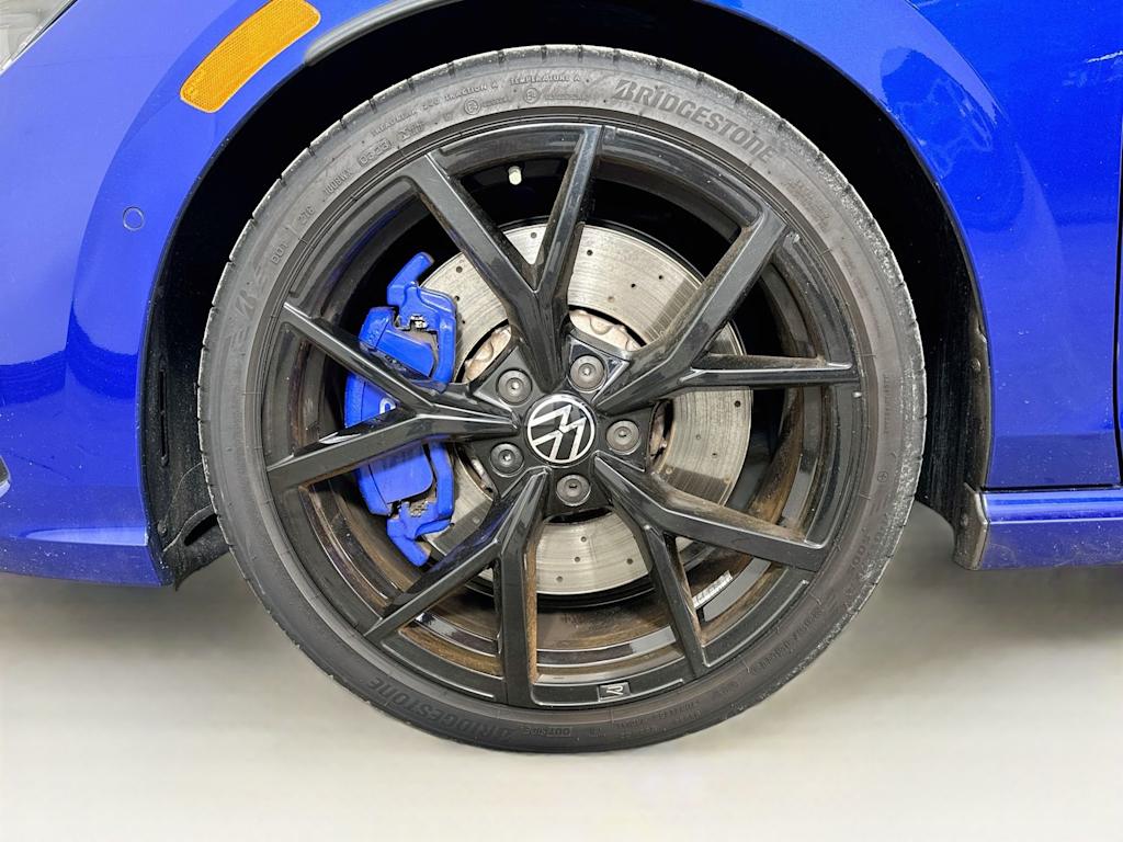 Thumbnail: 2023 Volkswagen Golf - 8