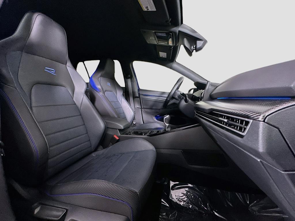 Thumbnail: 2023 Volkswagen Golf - 12