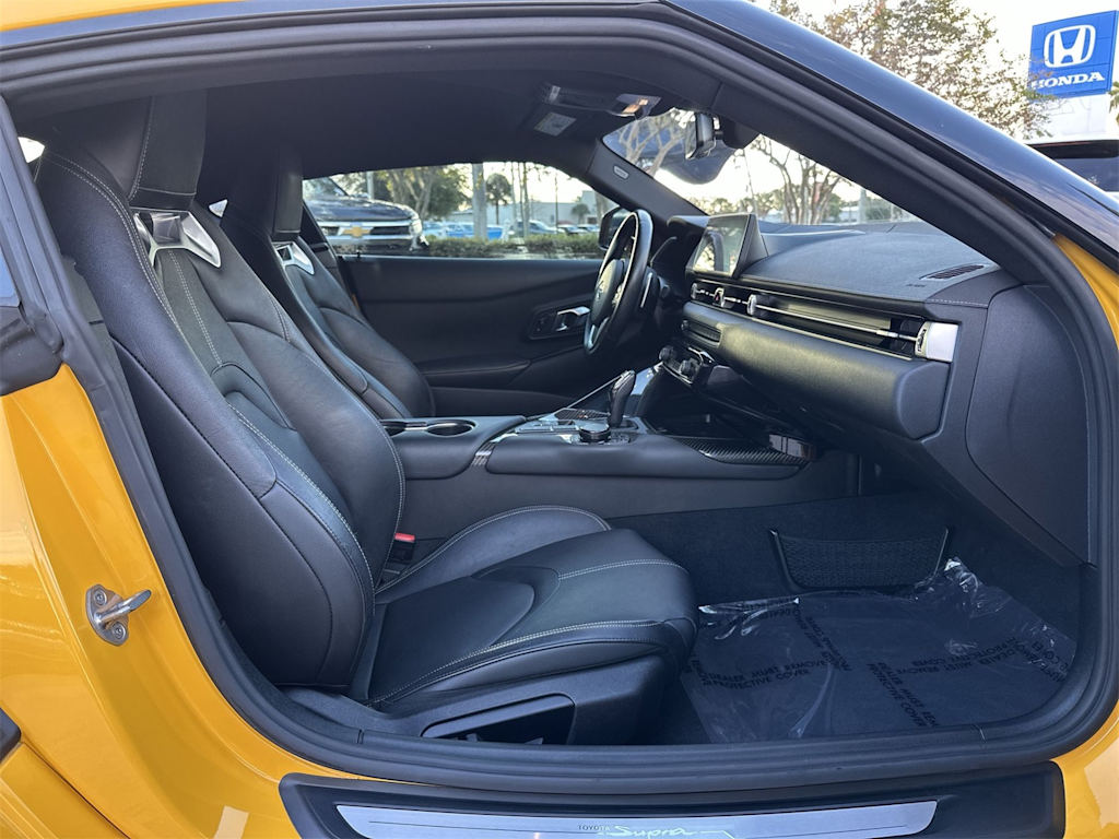 Thumbnail: 2023 Toyota GR Supra - 10