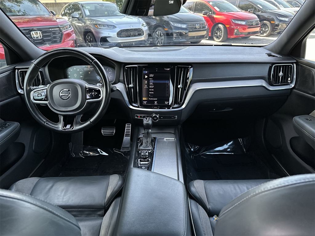 Thumbnail: 2020 Volvo V60 - 2