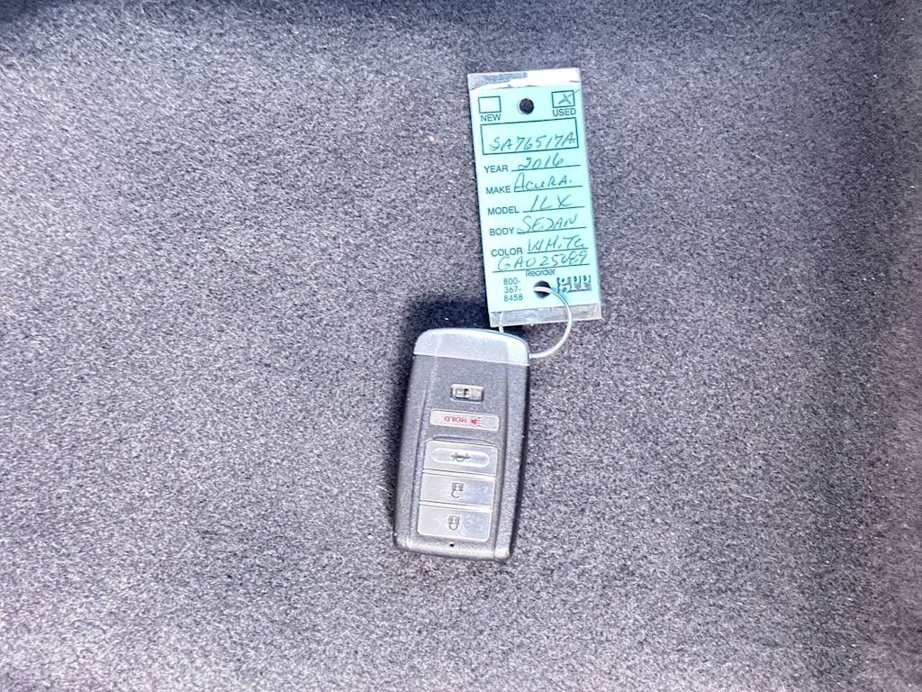 Thumbnail: 2016 Acura ILX - 16