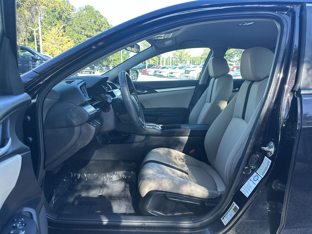 Thumbnail: 2017 Honda Civic - 9