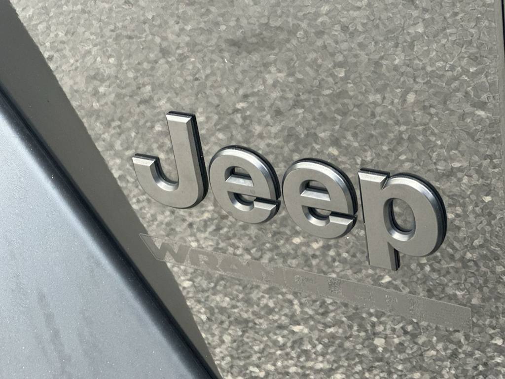 Thumbnail: 2023 Jeep Wrangler - 7
