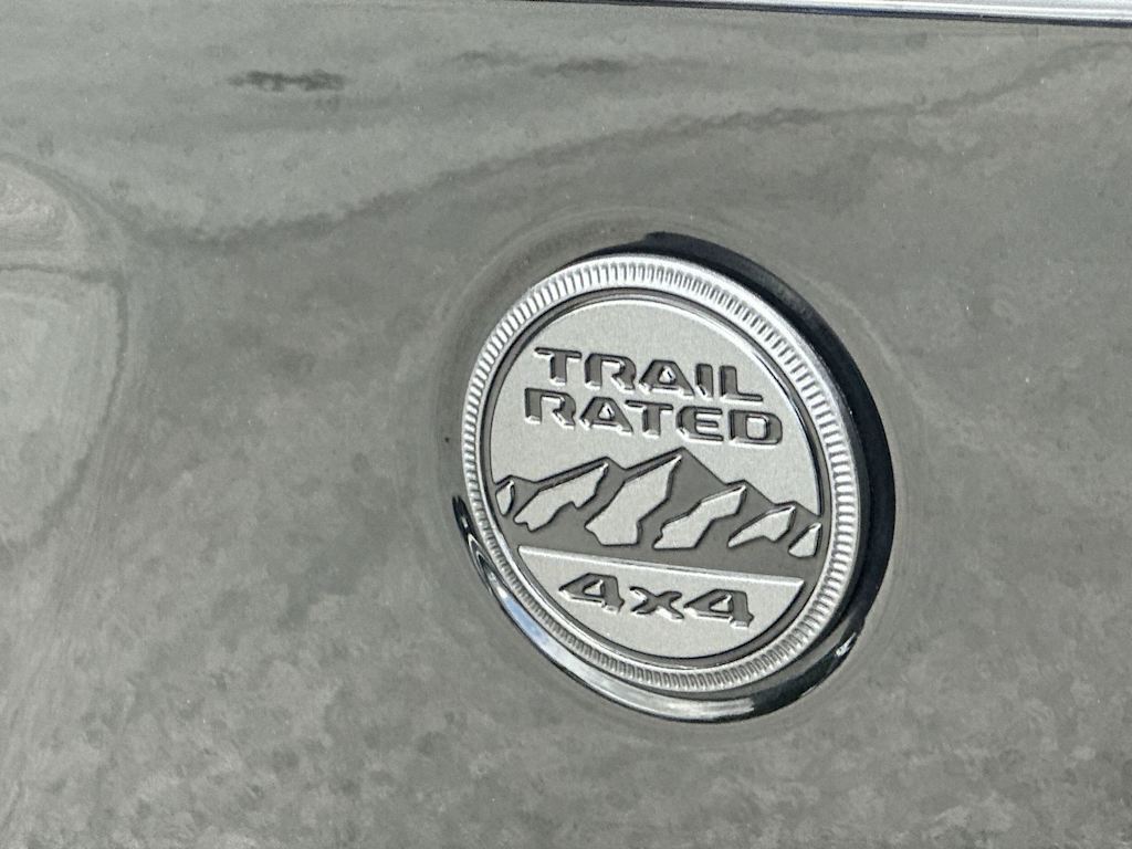 Thumbnail: 2023 Jeep Wrangler - 18
