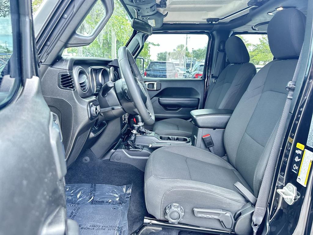 Thumbnail: 2023 Jeep Wrangler - 10