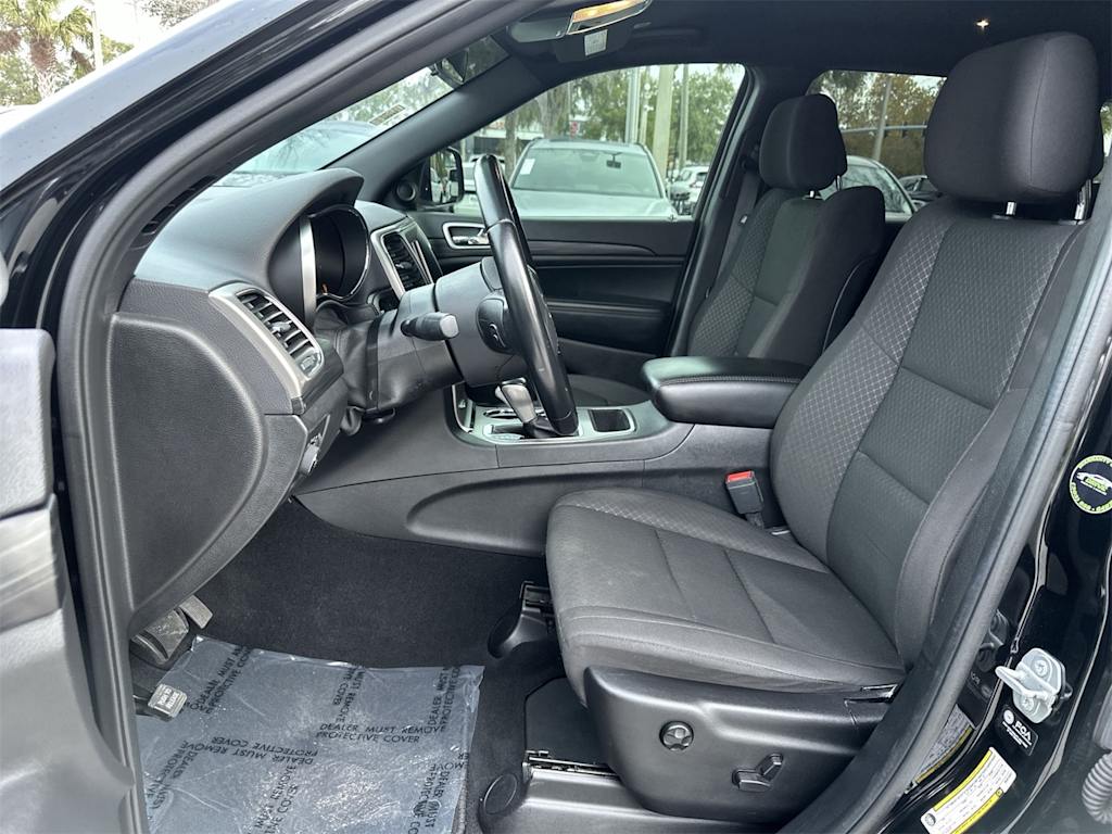 Thumbnail: 2021 Jeep Grand Cherokee - 10