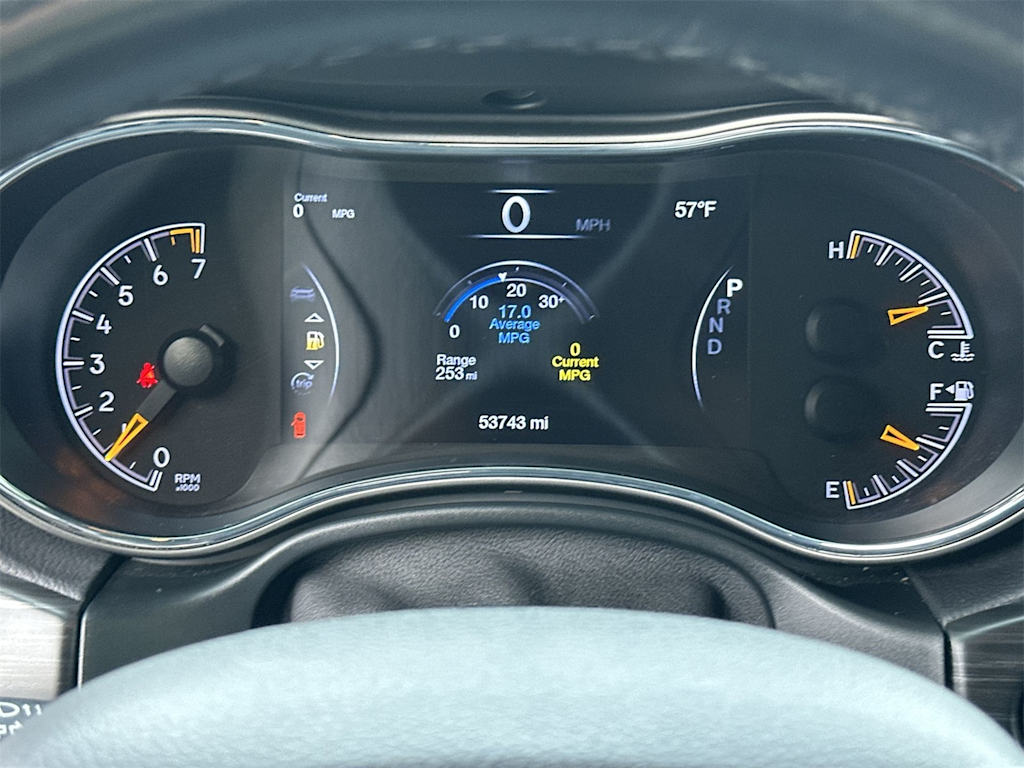 Thumbnail: 2021 Jeep Grand Cherokee - 14