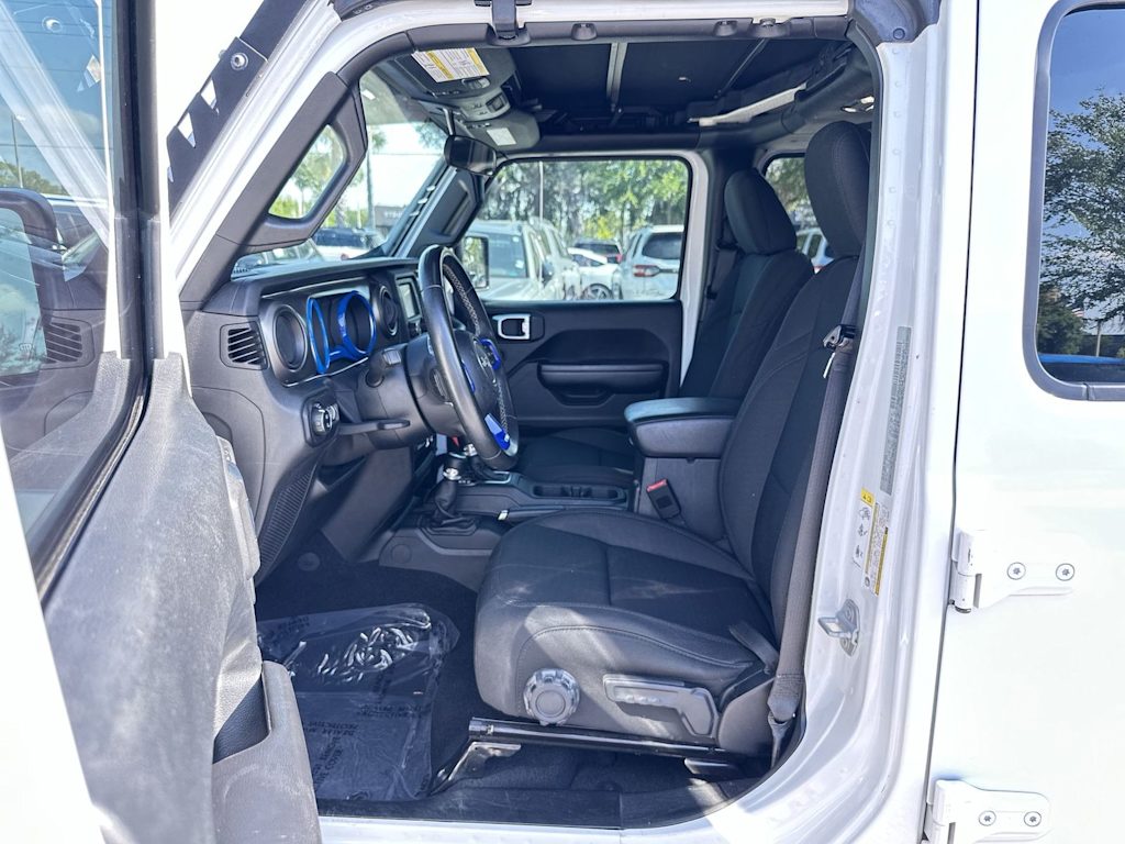 Thumbnail: 2020 Jeep Gladiator - 9