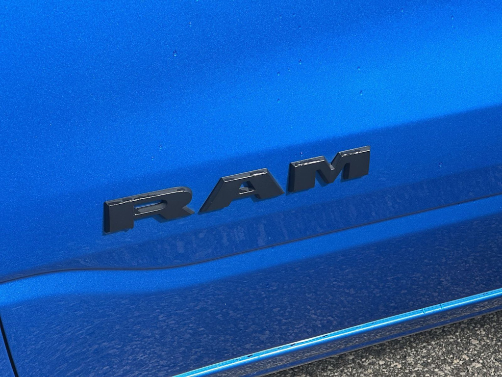 Thumbnail: 2025 RAM 1500 - 6
