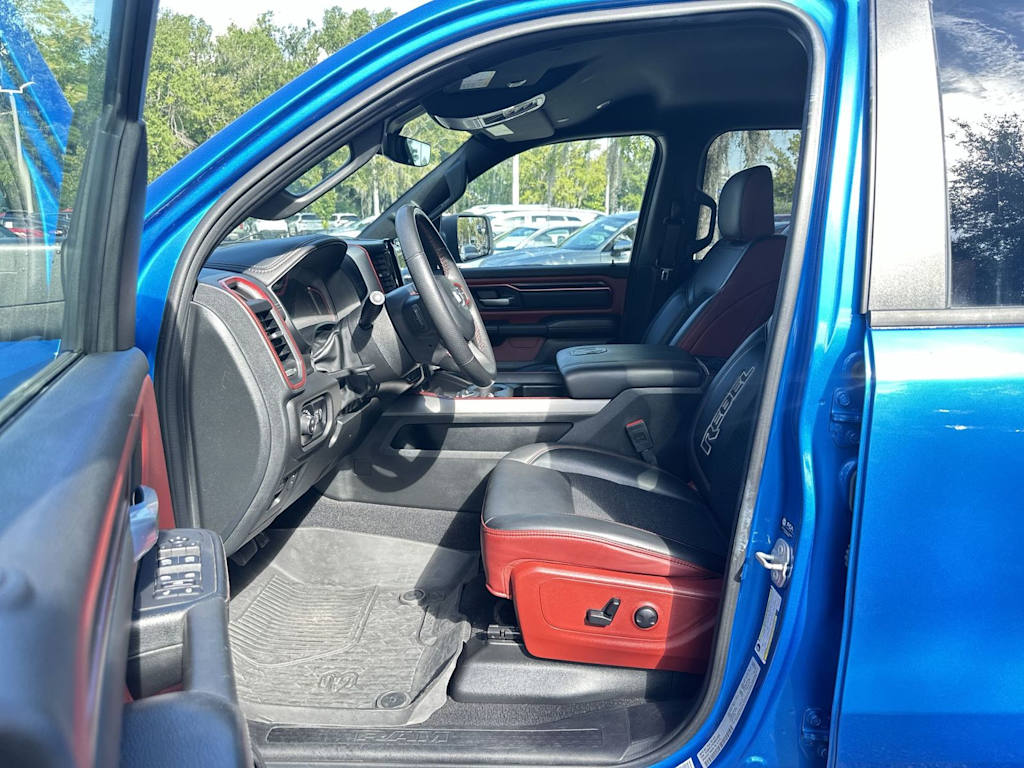 Thumbnail: 2025 RAM 1500 - 8
