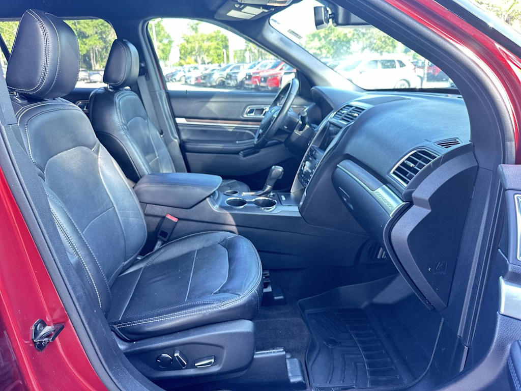 Thumbnail: 2018 Ford Explorer - 22