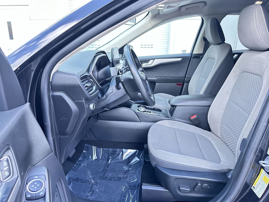 Thumbnail: 2020 Ford Escape - 10
