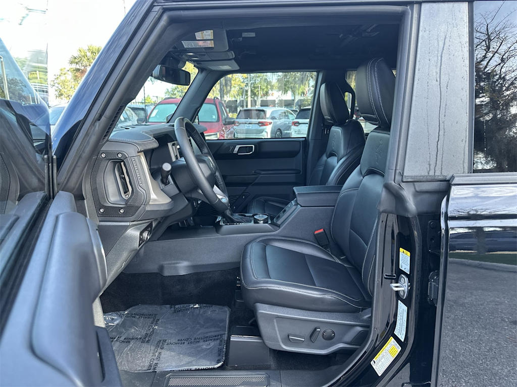 Thumbnail: 2025 Ford Bronco - 10