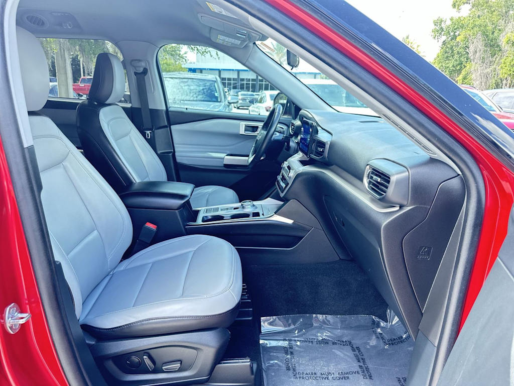 Thumbnail: 2021 Ford Explorer - 21